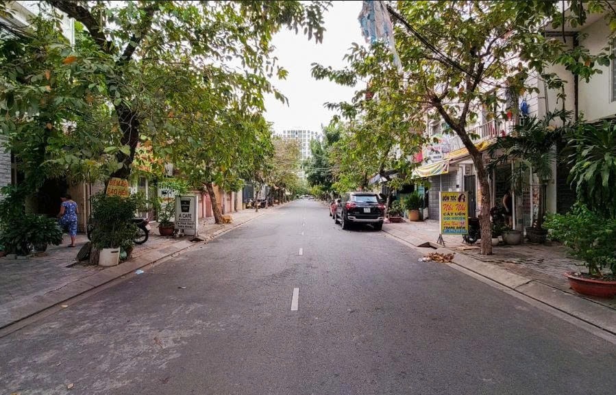 Phòng trọ PTC House Đường số 81 - Quận 7 - Đường vào tòa nhà