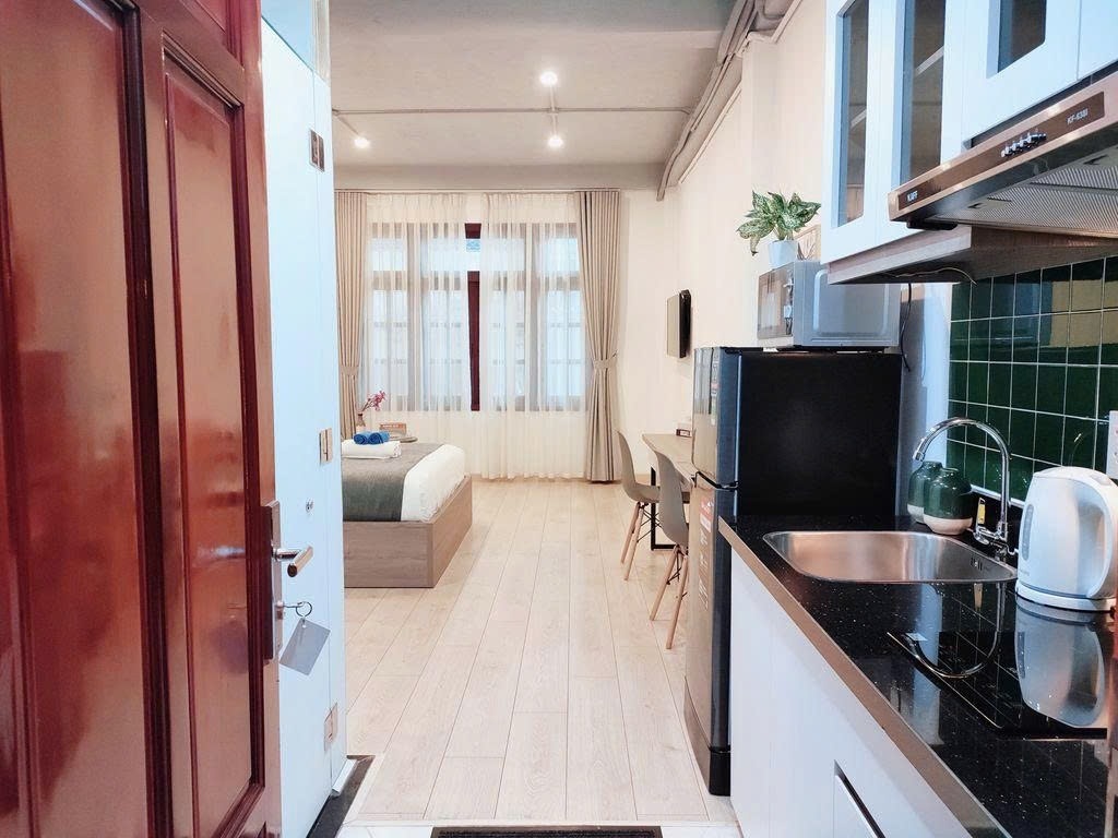 Phòng trọ Studio 35m2 tại PTC House Lê Quốc Hưng - Quận 4  - Phòng khách