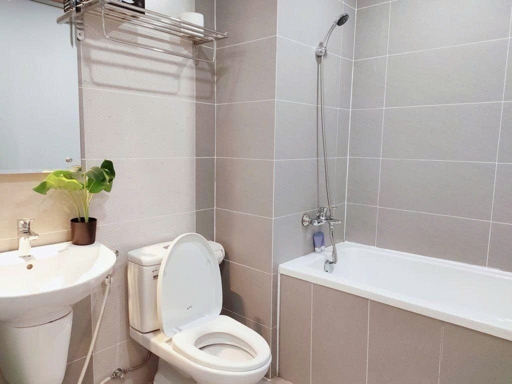 Phòng trọ Studio 35m2 tại PTC House Lê Quốc Hưng - Quận 4  - Phòng tắm