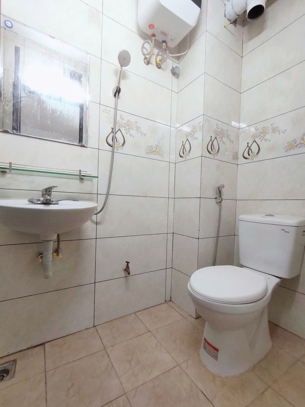 Phòng trọ Studio 20m2 tại PTC House Cầu Diễn - Bắc Từ Liêm  - Phòng tắm