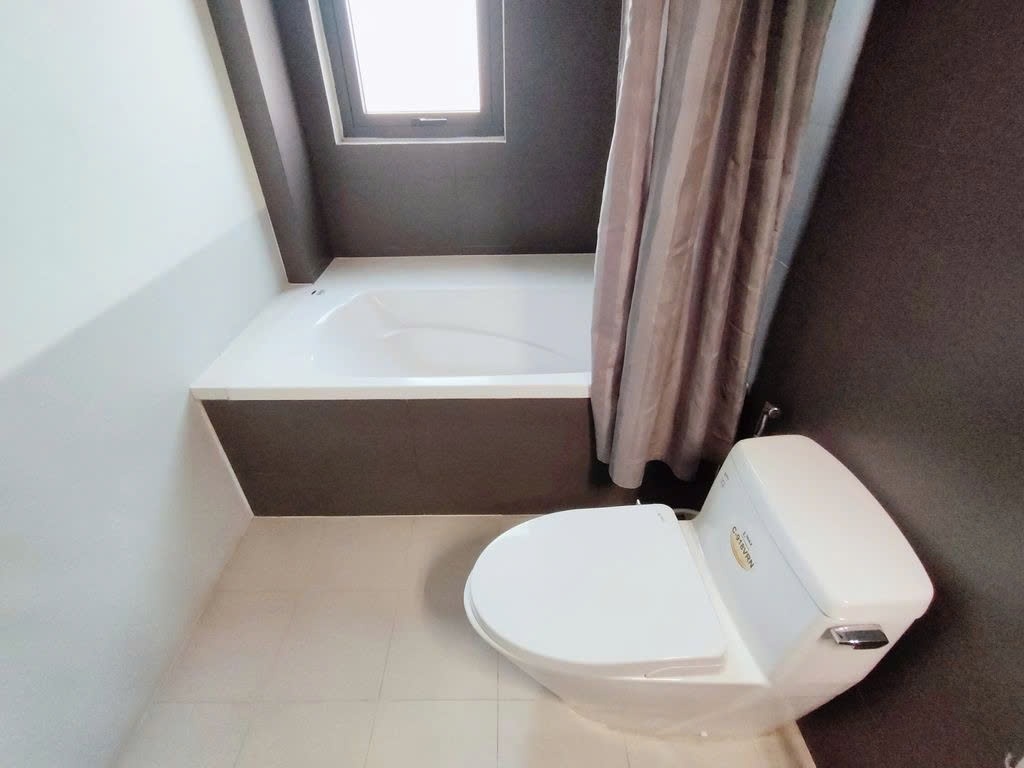 Phòng trọ Studio 28m2 tại PTC House 1 Đào Tấn - Ba Đình - Phòng tắm