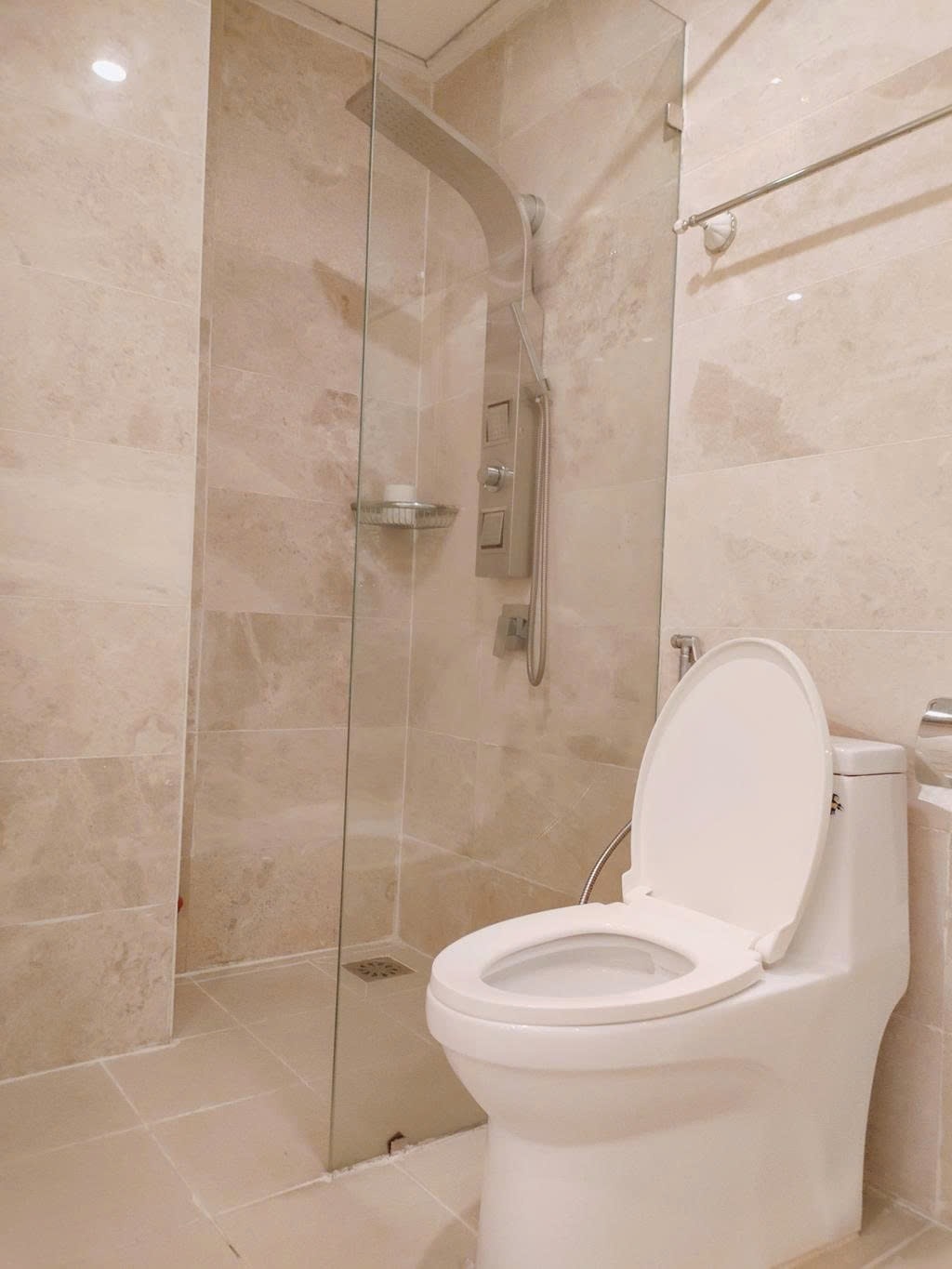 Phòng trọ Studio 40m2 tại PTC House Lê Lai - Quận 1 - Phòng tắm