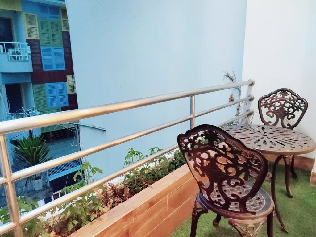 Phòng trọ Studio 40m2 tại PTC House Lê Lai - Quận 1 - Ban công