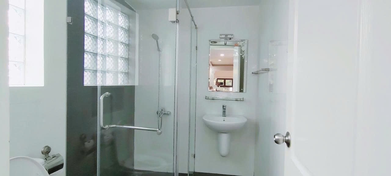 Phòng trọ 1 Phòng ngủ 35m2 tại PTC House Xuân Thủy - Quận 2 - Phòng tắm