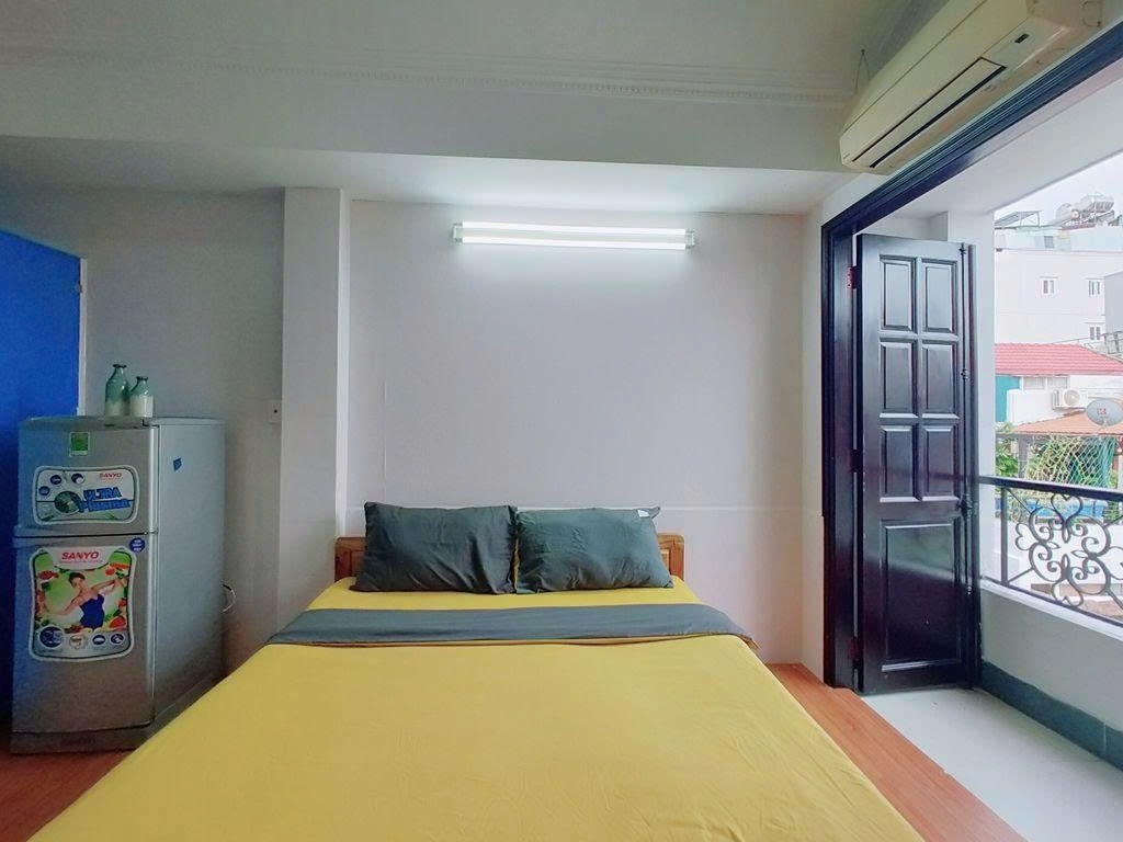 Phòng trọ PTC House 1 Cách Mạng Tháng 8 - Quận 1 - Phòng (*)