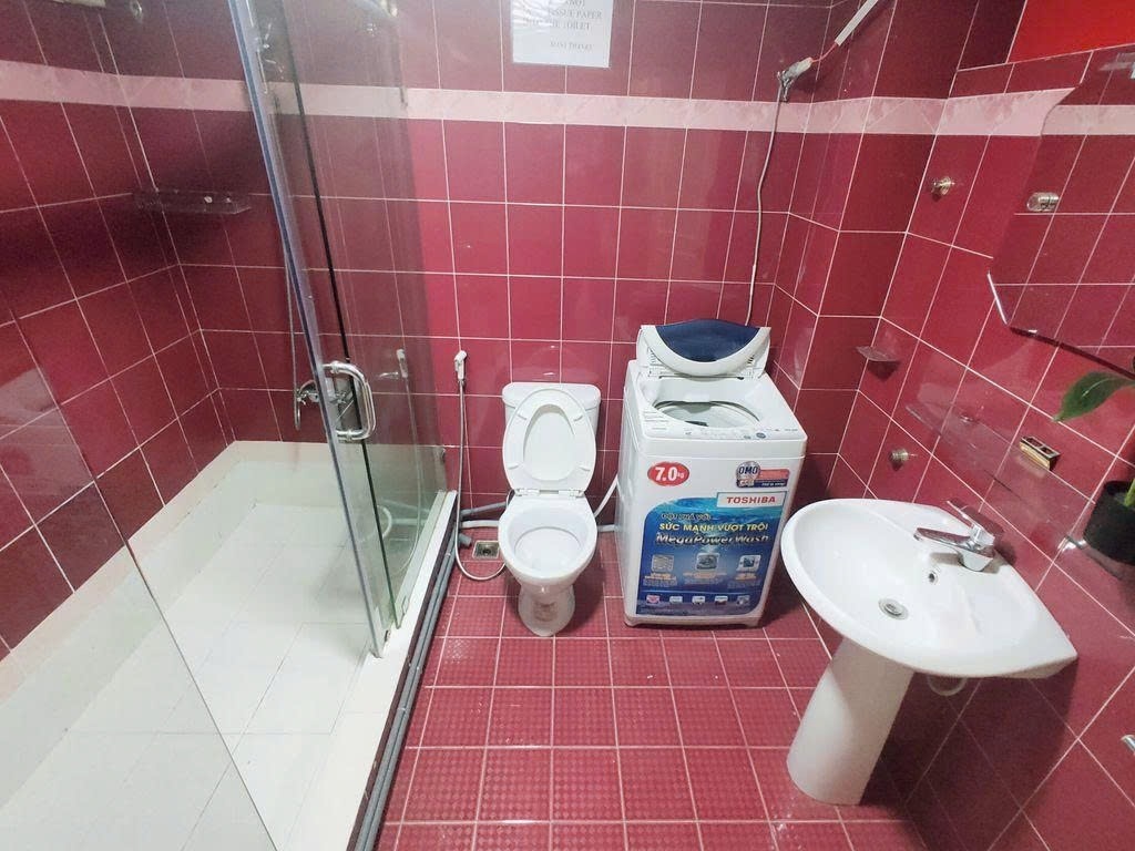 Phòng trọ Studio 40m2 tại PTC House 1 Cách Mạng Tháng 8 - Quận 1 - Phòng tắm