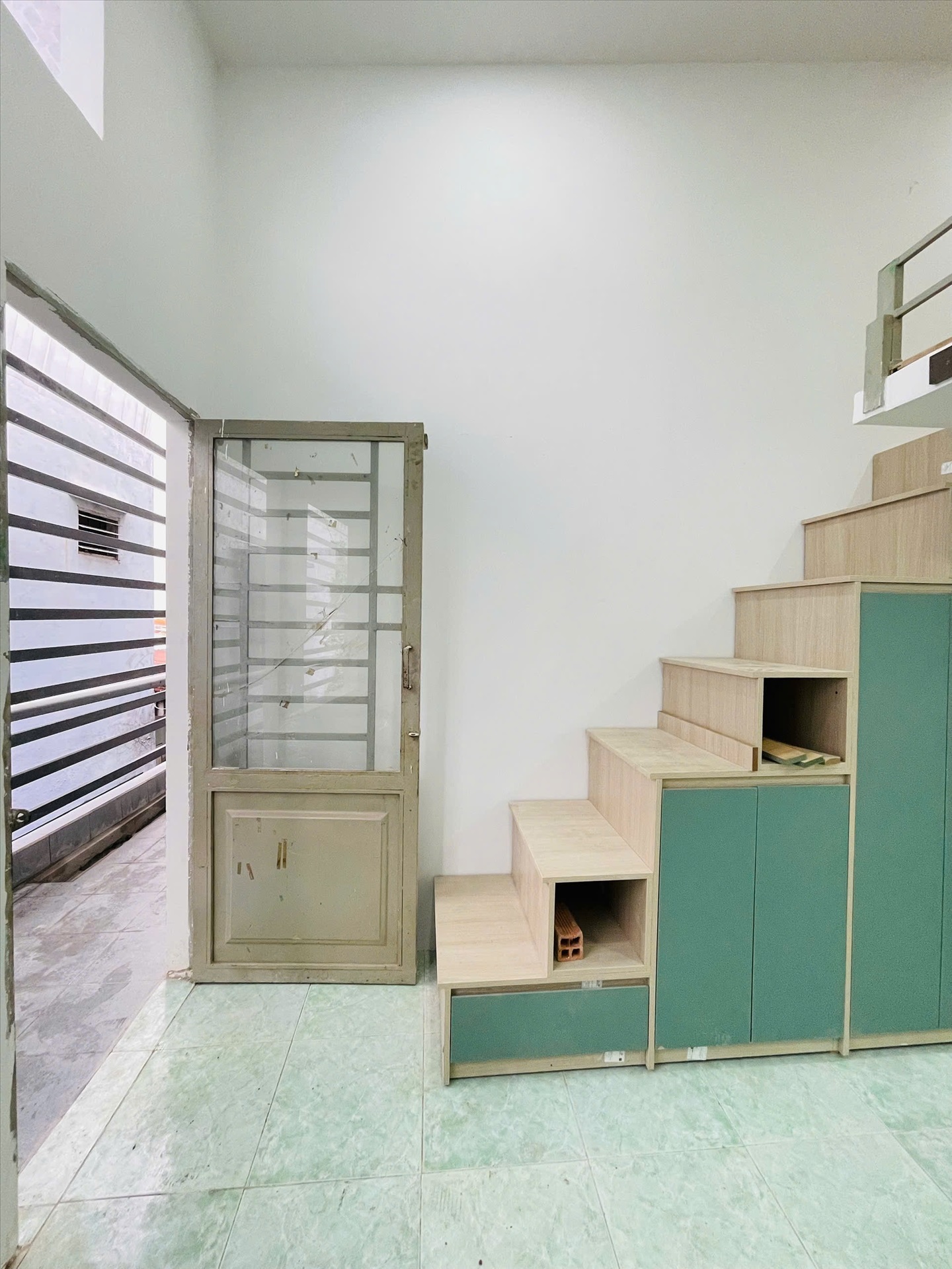 Phòng trọ Duplex 20m2 tại Sunhomes Mai Lão Bạng - Tân Bình - Phòng khách