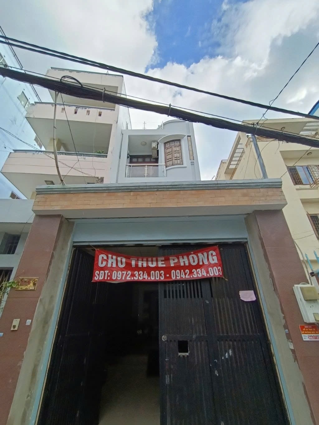Phòng trọ PTC House 1 Nguyễn Đình Chiểu - Phú Nhuận - Toàn cảnh tòa nhà (*)