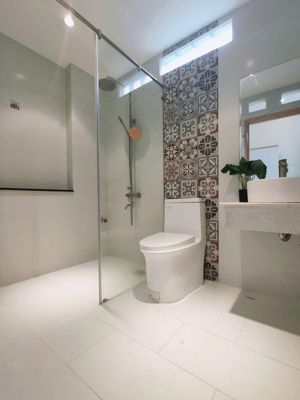 Phòng trọ Studio 30m2 tại PTC House 2 Trần Bình Trọng - Bình Thạnh - Phòng tắm