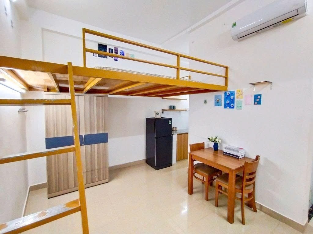 Phòng trọ Studio 25m2 tại PTC House 2 Hoàng Hoa Thám - Bình Thạnh - Phòng khách