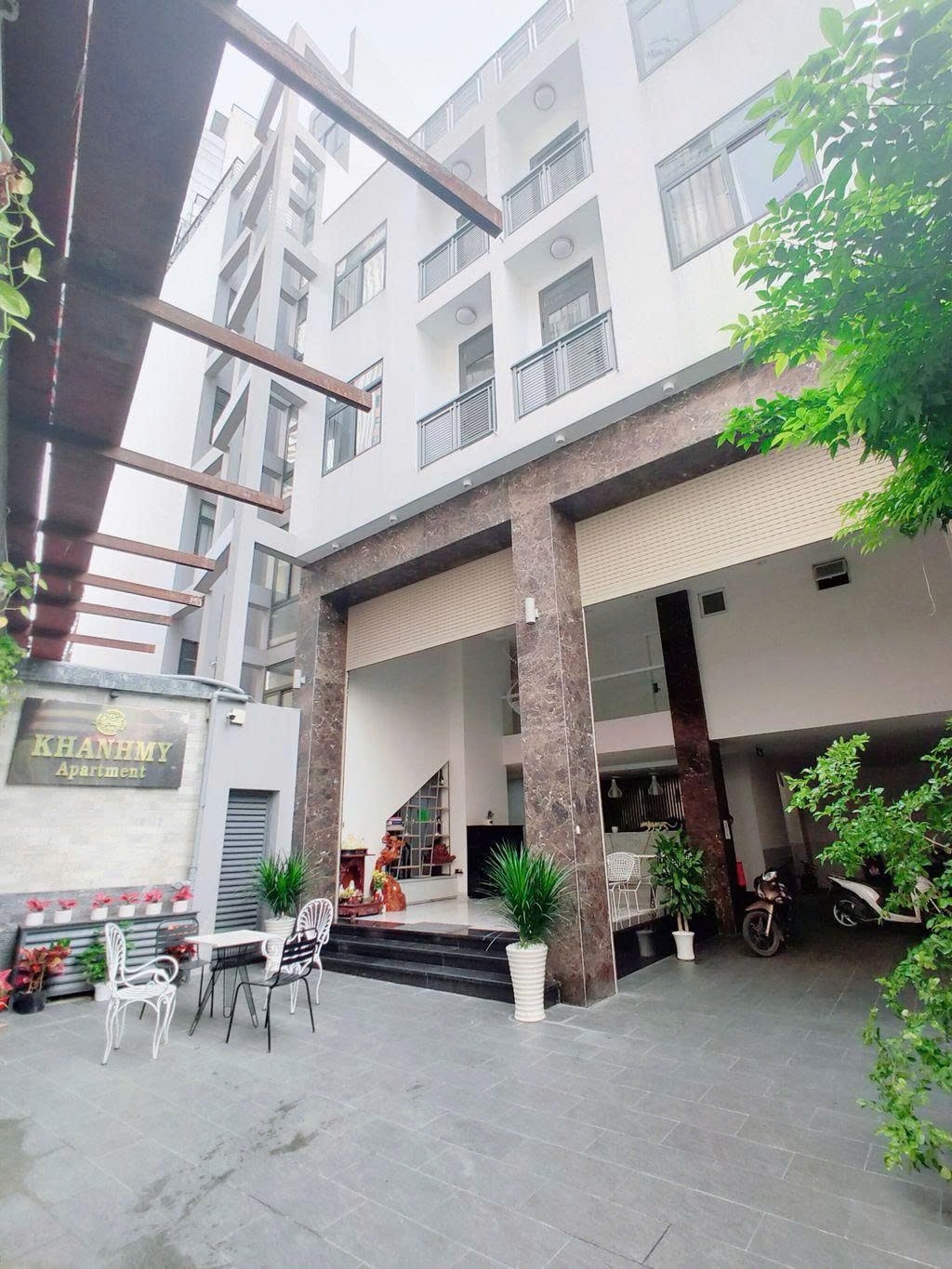 Phòng trọ PTC House 4 Điện Biên Phủ - Bình Thạnh - Toàn cảnh tòa nhà (*)