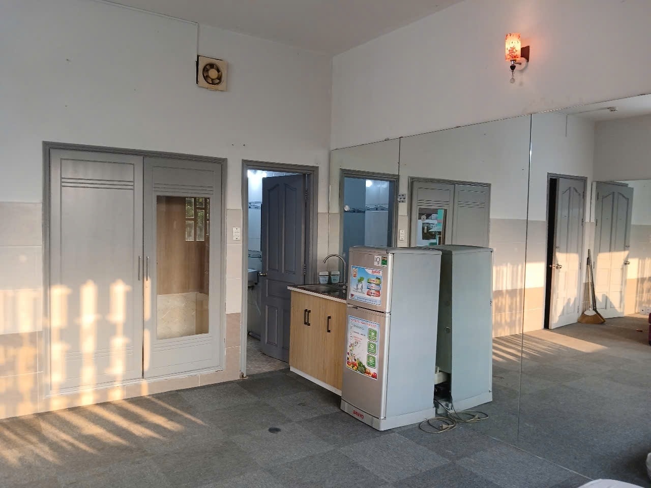 Phòng trọ Studio 25m2 tại DT House Lê Văn Thọ - Gò Vấp - Phòng bếp