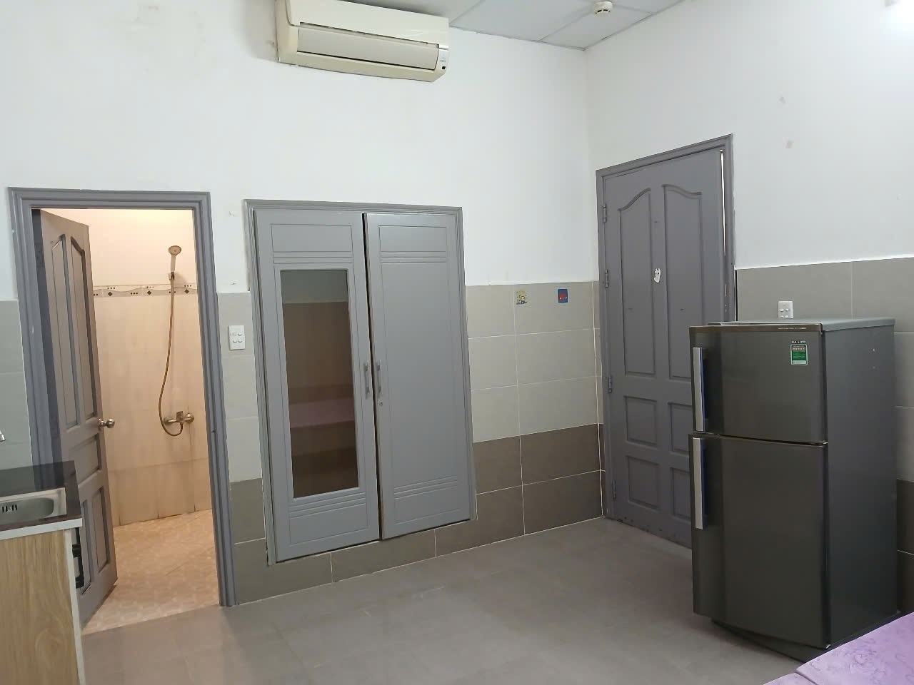 Phòng trọ DT House Lê Văn Thọ - Gò Vấp - Phòng (*)