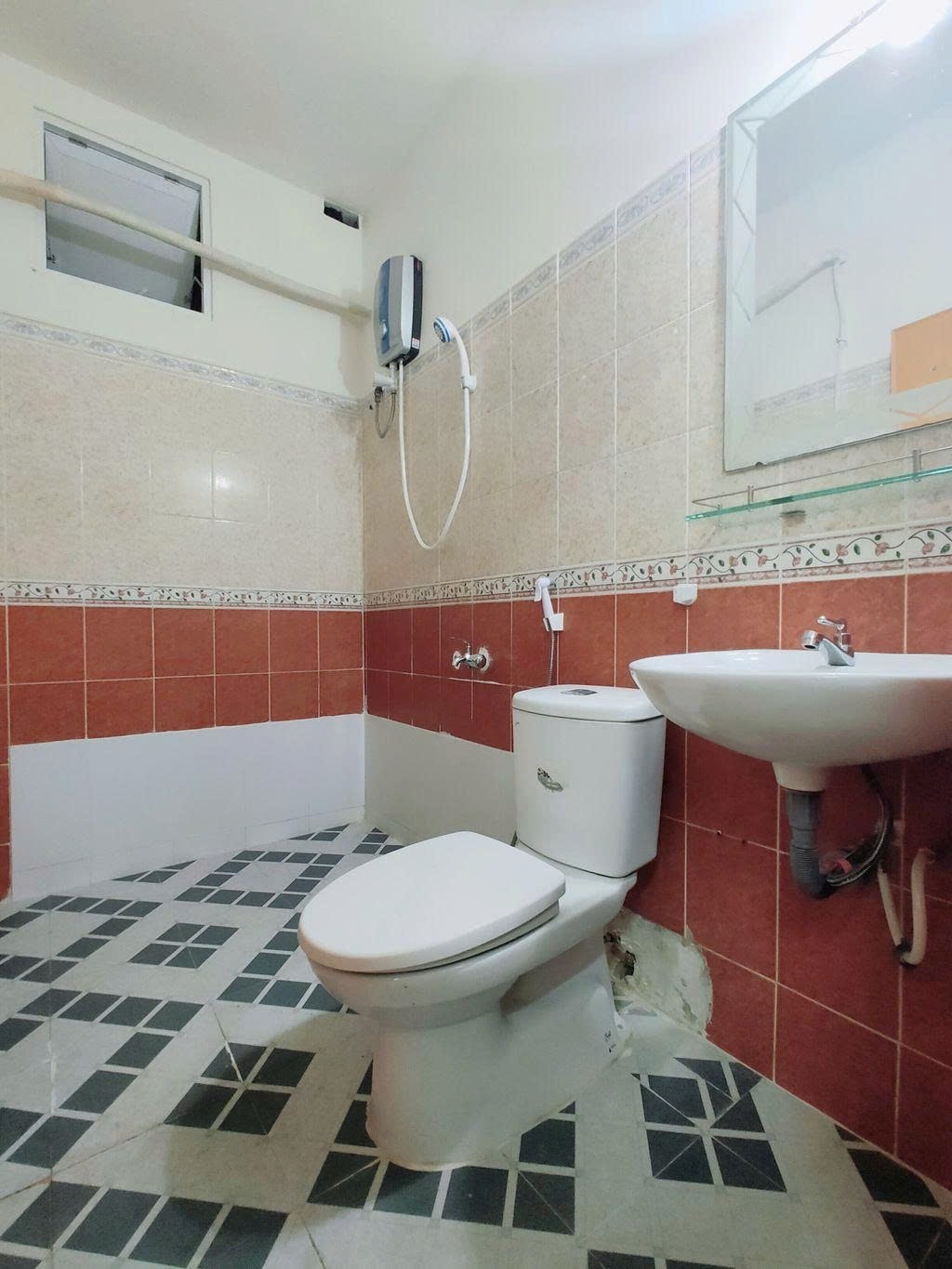 Phòng trọ Studio 20m2 tại PTC House  Xuân Diệu - Tân Bình - Phòng tắm