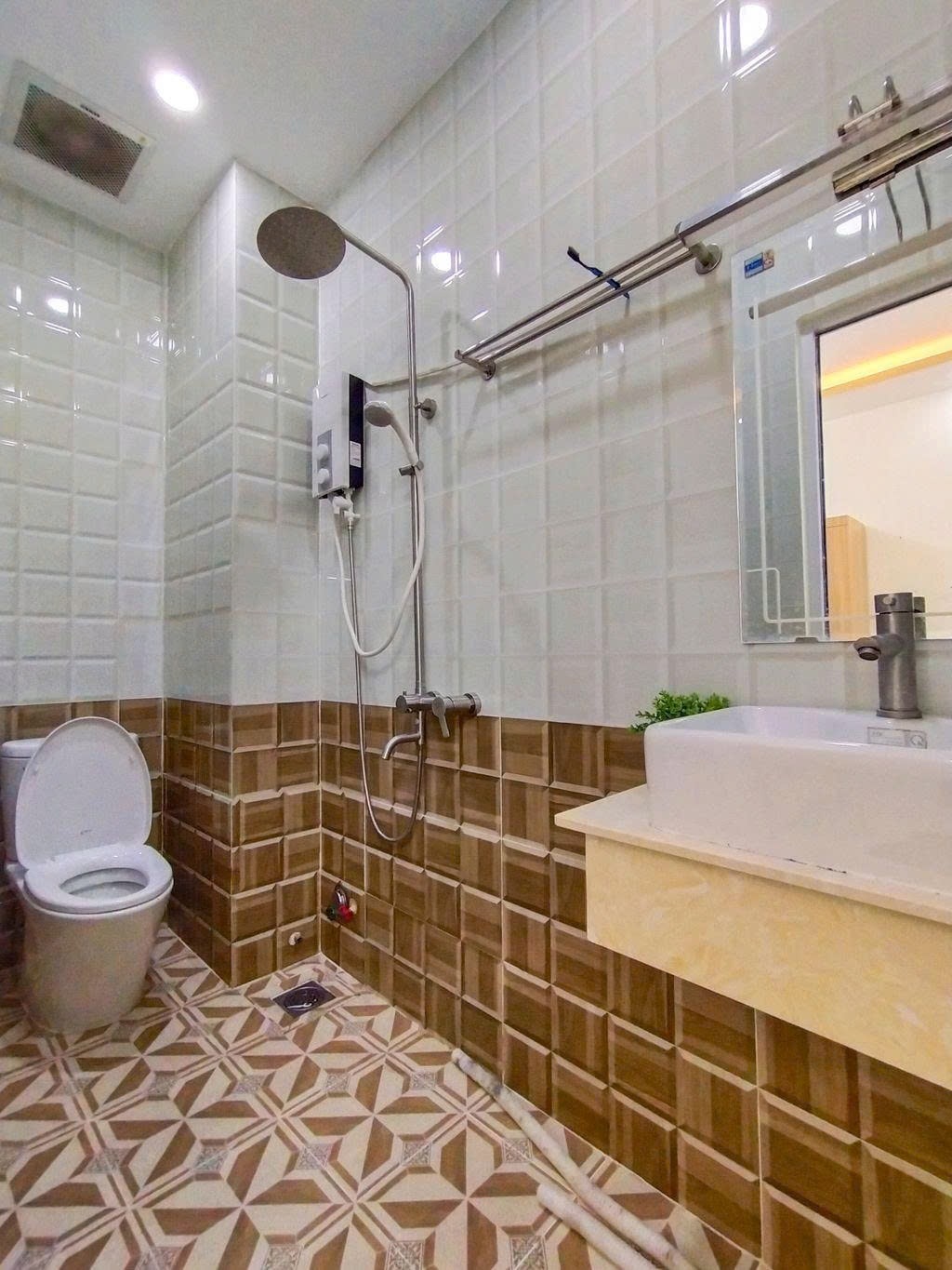 Phòng trọ Studio 25m2 tại PTC House Nguyễn Thượng Hiền - Bình Thạnh - Phòng tắm