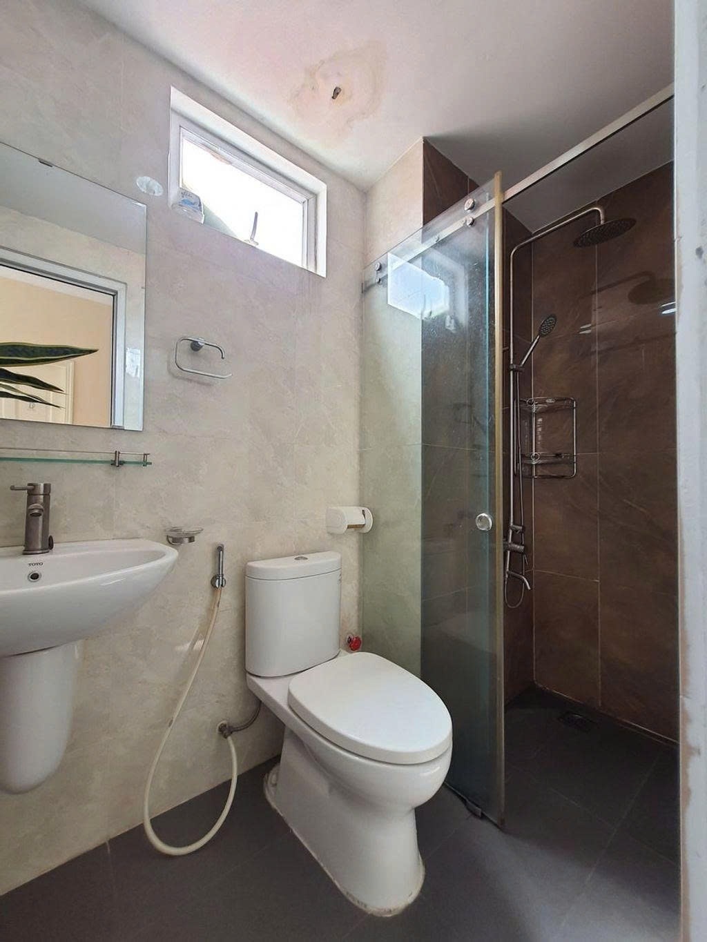 Phòng trọ Studio 30m2 tại PTC House Huỳnh Mẫn Đạt - Bình Thạnh - Phòng tắm