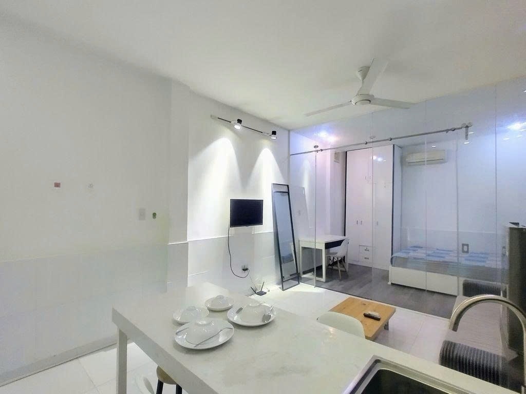 Phòng trọ 1 Phòng ngủ 40m2 tại PTC House Ký Con - Quận 1  - Phòng bếp