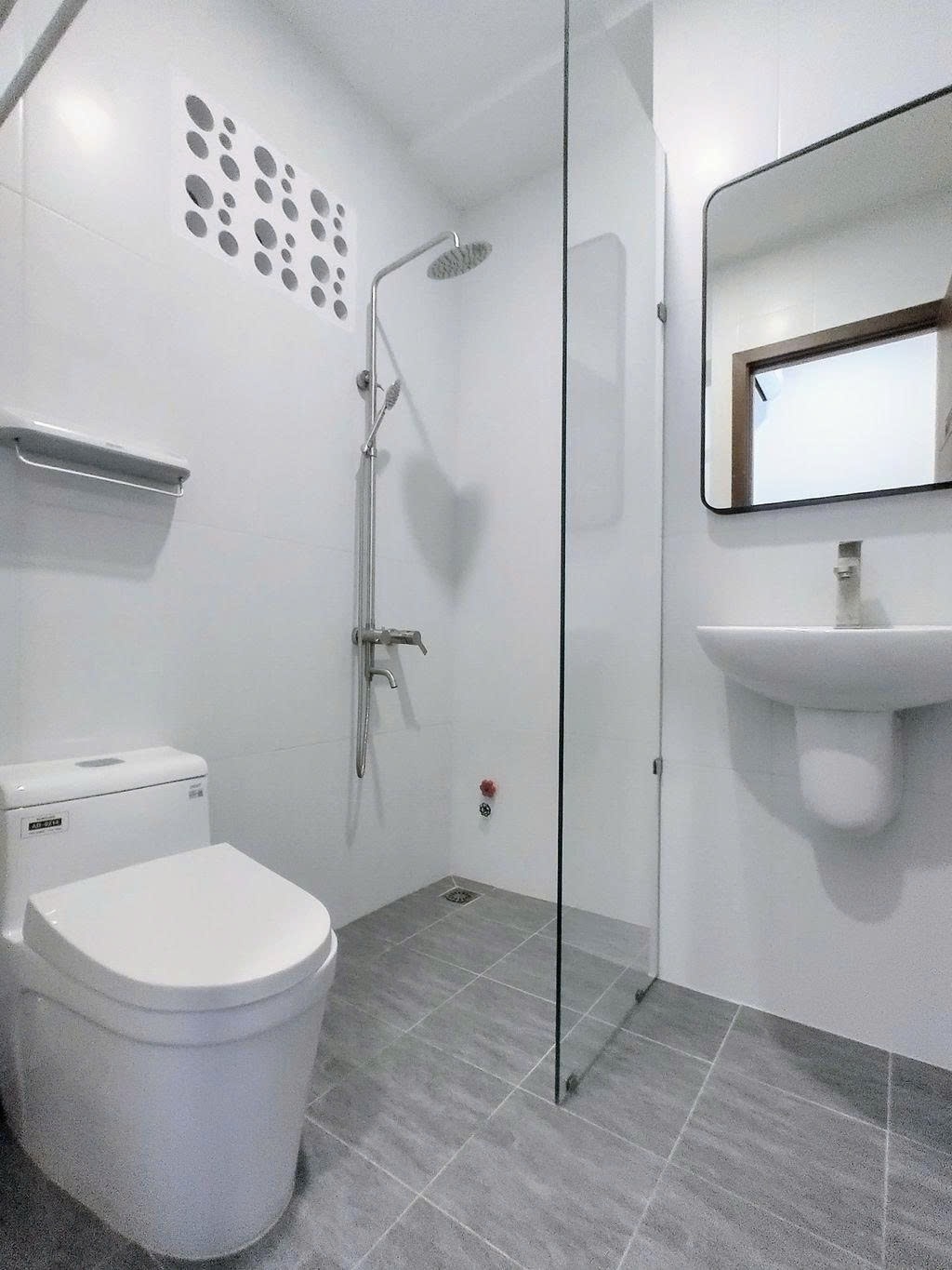 Phòng trọ Studio 20m2 tại PTC House Tăng Bạt Hổ - Bình Thạnh - Phòng tắm