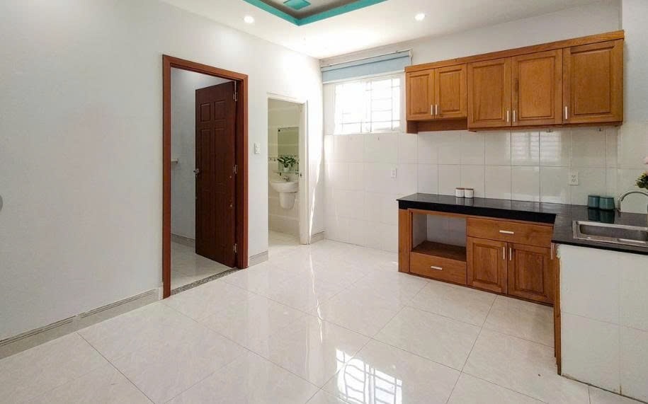 Phòng trọ PTC House Lý Phục Man - Quận 7 - Phòng (*)