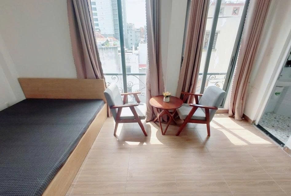 Phòng trọ PTC House Huỳnh Tịnh Của - Quận 3 - Phòng (*)