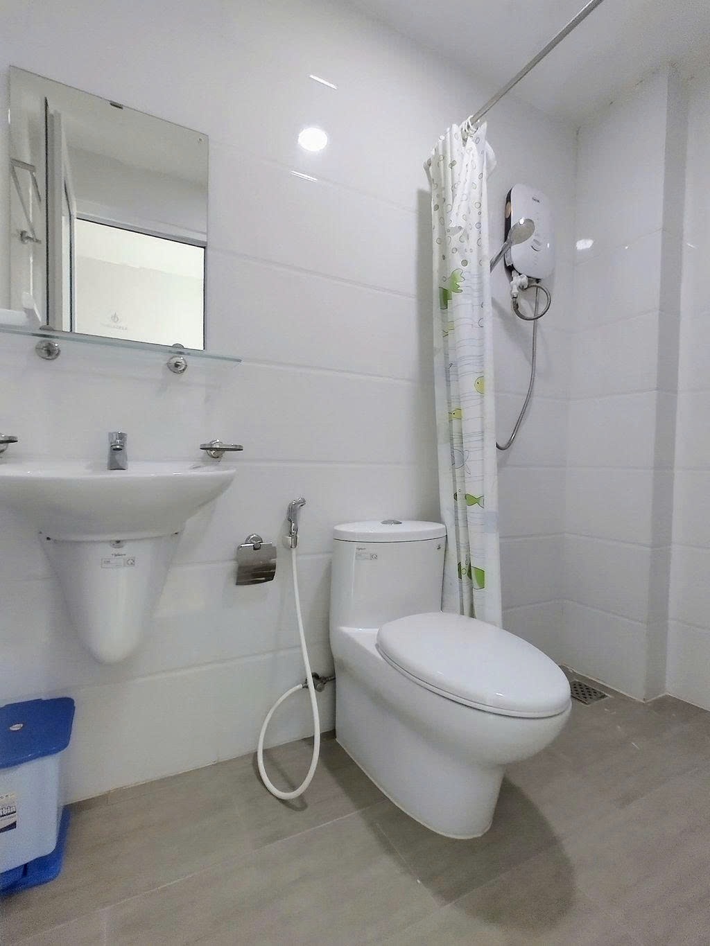 Phòng trọ Studio 20m2 tại PTC House 5 Lê Văn Sỹ - Quận 3 - Phòng tắm