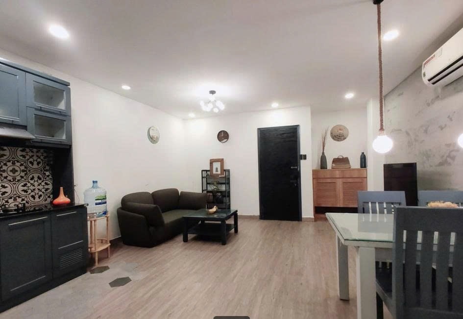 Phòng trọ PTC House 1 Nguyễn Văn Thủ - Quận 1 - Phòng (*)