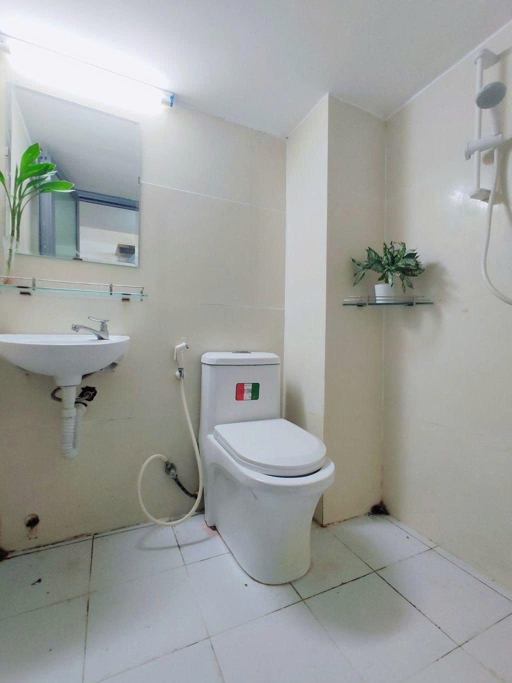 Phòng trọ Duplex 10m2 tại PTC House 1 Đường số 1 - Quận 7 - Phòng tắm