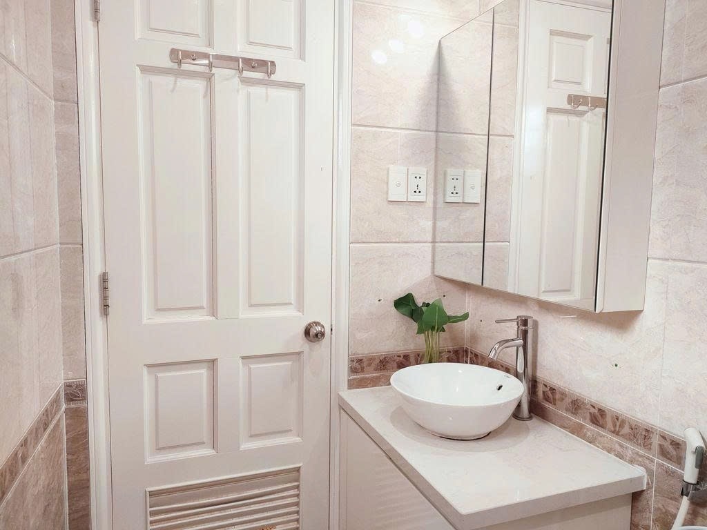 Phòng trọ Studio 25m2 tại PTC House 2 Trần Đình Xu - Quận 1 - Phòng tắm