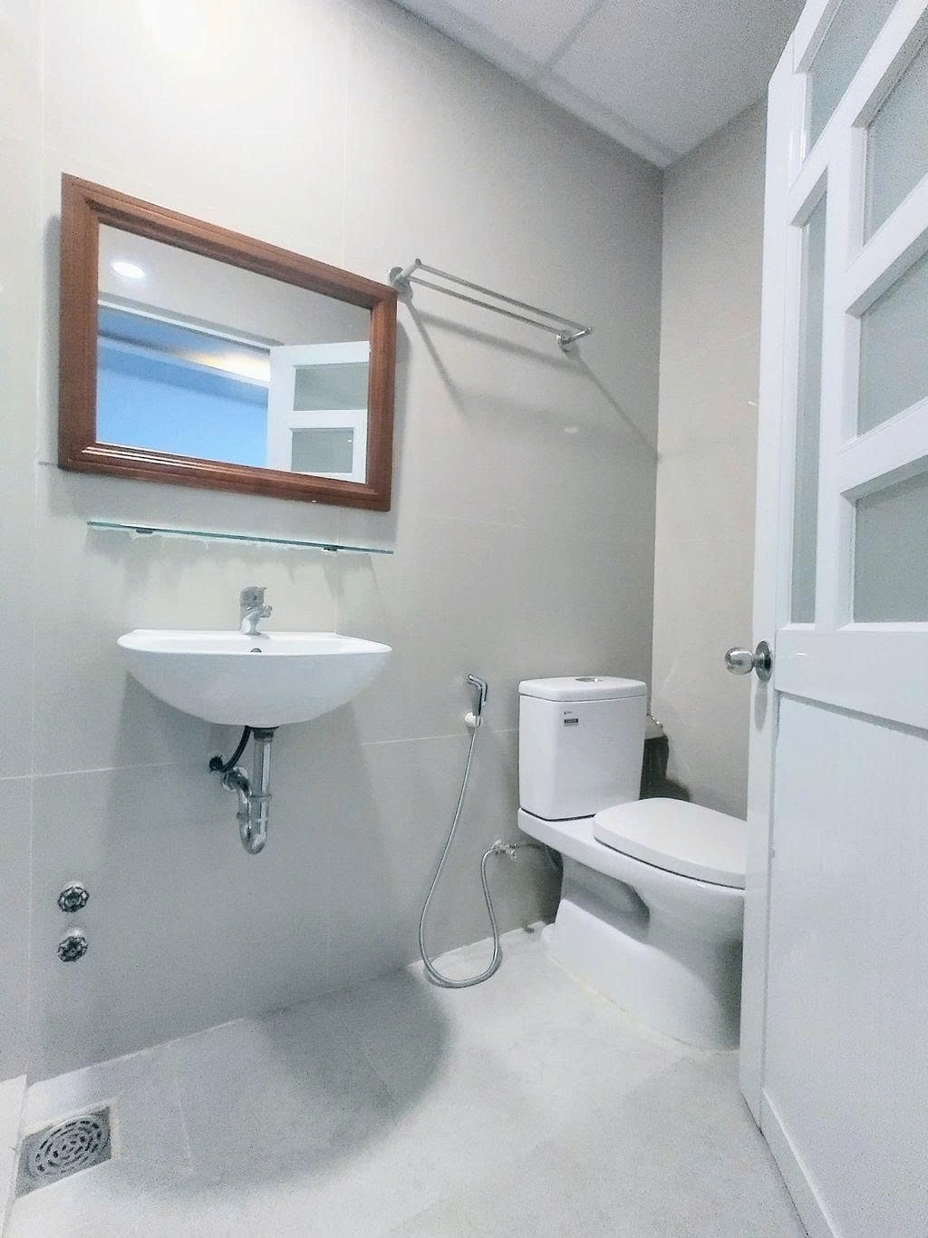 Phòng trọ Studio 25m2 tại PTC House Dương Bá Trạc - Quận 8 - Phòng tắm