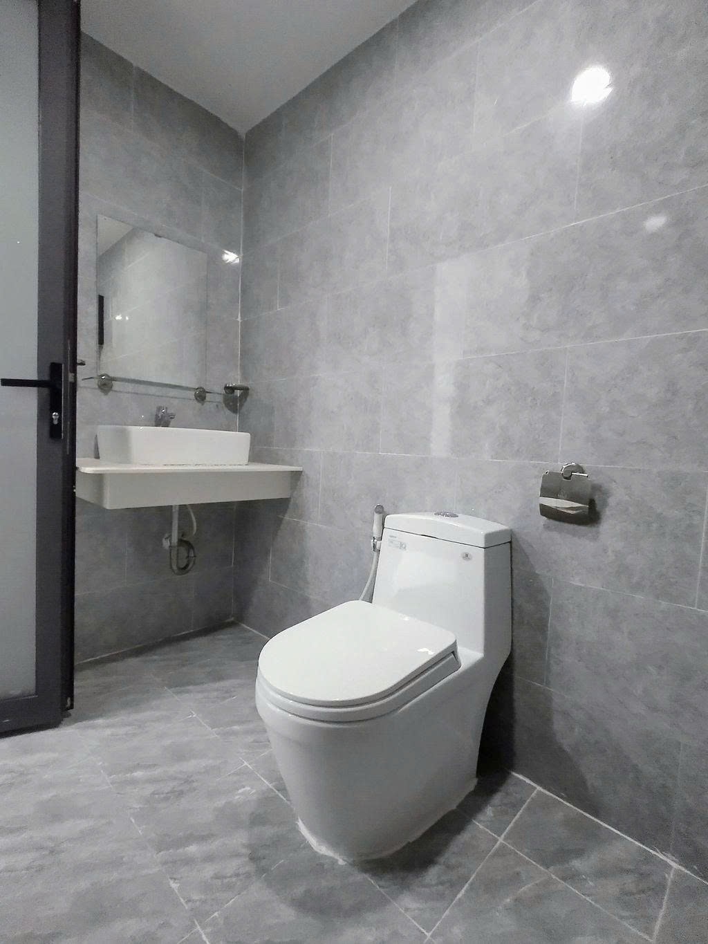 Phòng trọ Studio 40m2 tại PTC House 2 Đường số 17 - Thủ Đức - Phòng tắm