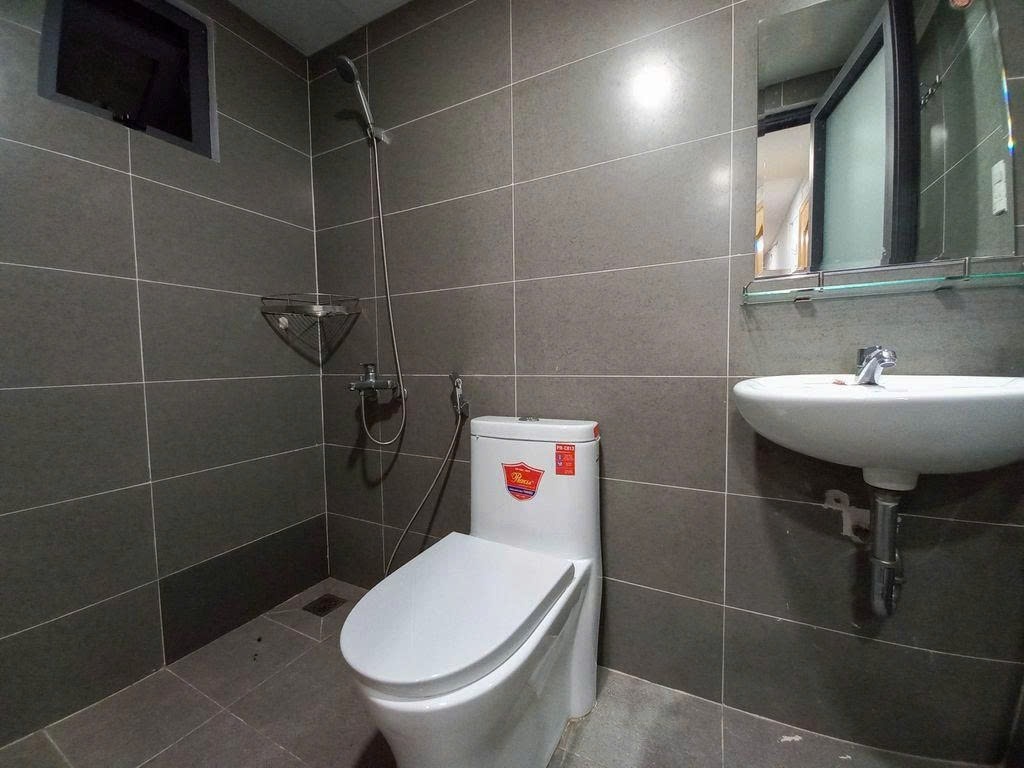 Phòng trọ Studio 20m2 tại PTC House Đường số 25 - Quận 7 - Phòng tắm