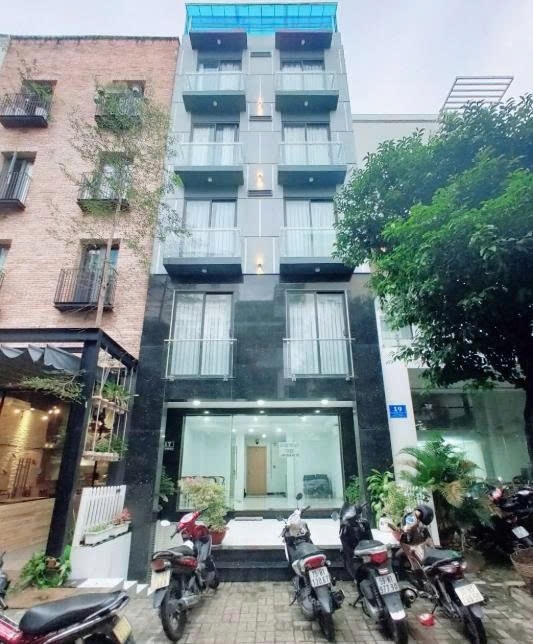 Phòng trọ PTC House Đường Hưng Gia 3 - Quận 7 - Toàn cảnh tòa nhà (*)