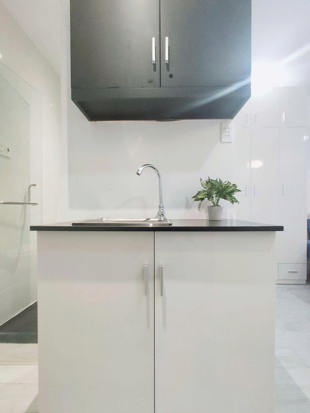 Phòng trọ Studio 25m2 tại PTC House 1 Lê Thánh Tôn - Quận 1 - Phòng bếp