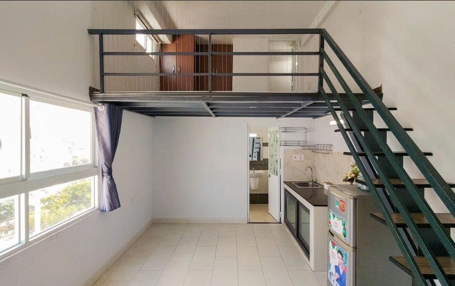 Phòng trọ Duplex 12m2 tại PTC House 4 Đường số 1 - Quận 7 - Phòng khách