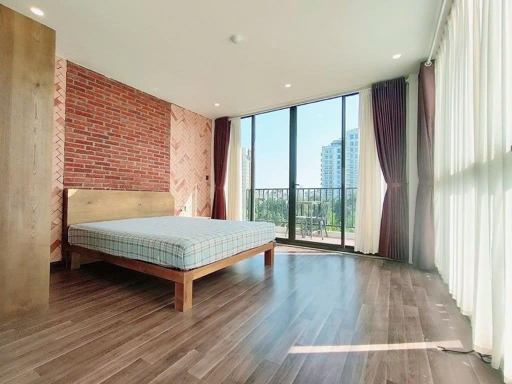 Phòng trọ PTC House Đặng Thai Mai - Tây Hồ  - Phòng (*)