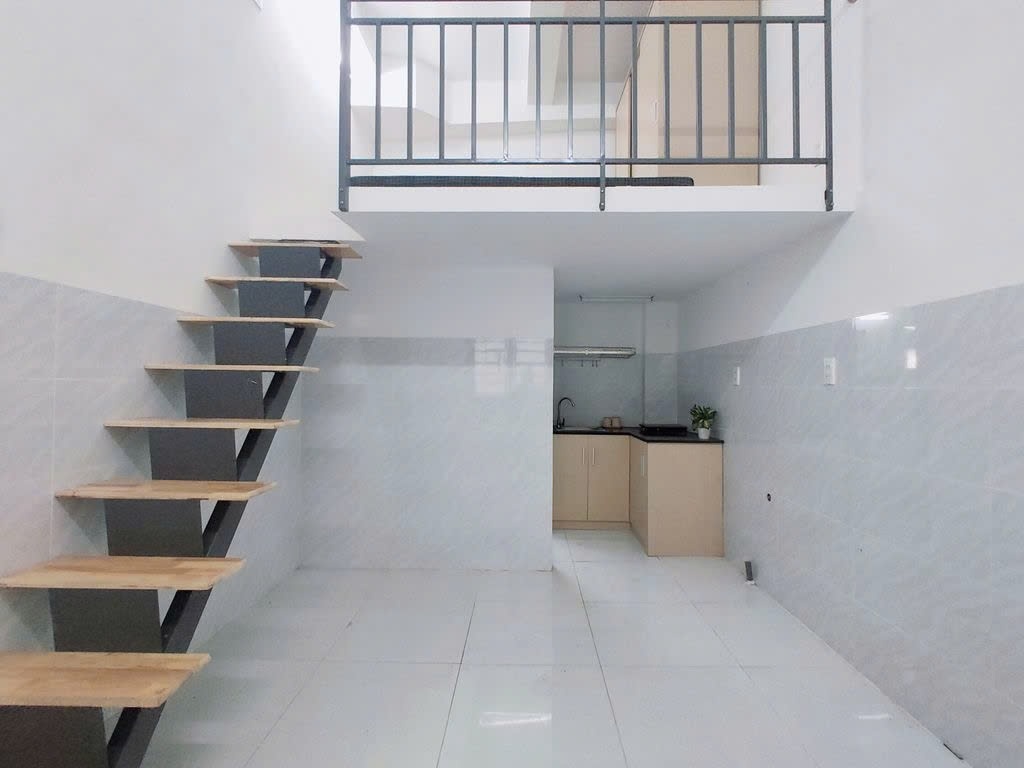 Phòng trọ PTC House 3 Huỳnh Tấn Phát - Quận 7 - Phòng (*)