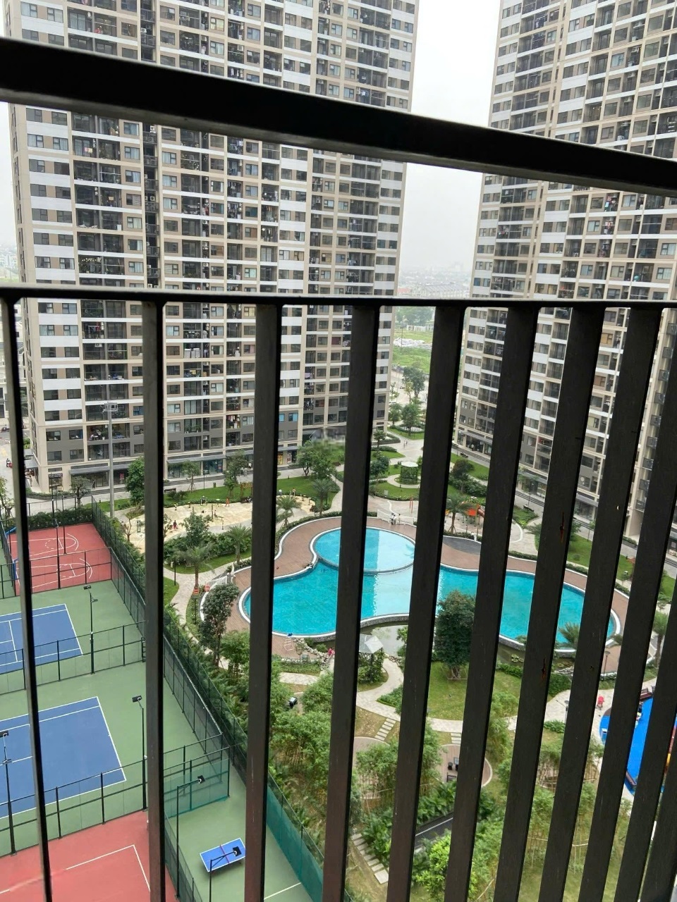 Phòng trọ 2 Phòng ngủ 64m2 tại Vinhomes Smart City - Ban công