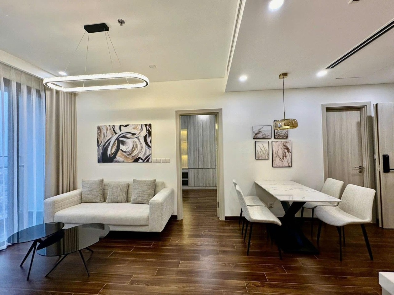 Phòng trọ Vinhomes Smart City - Phòng (*)