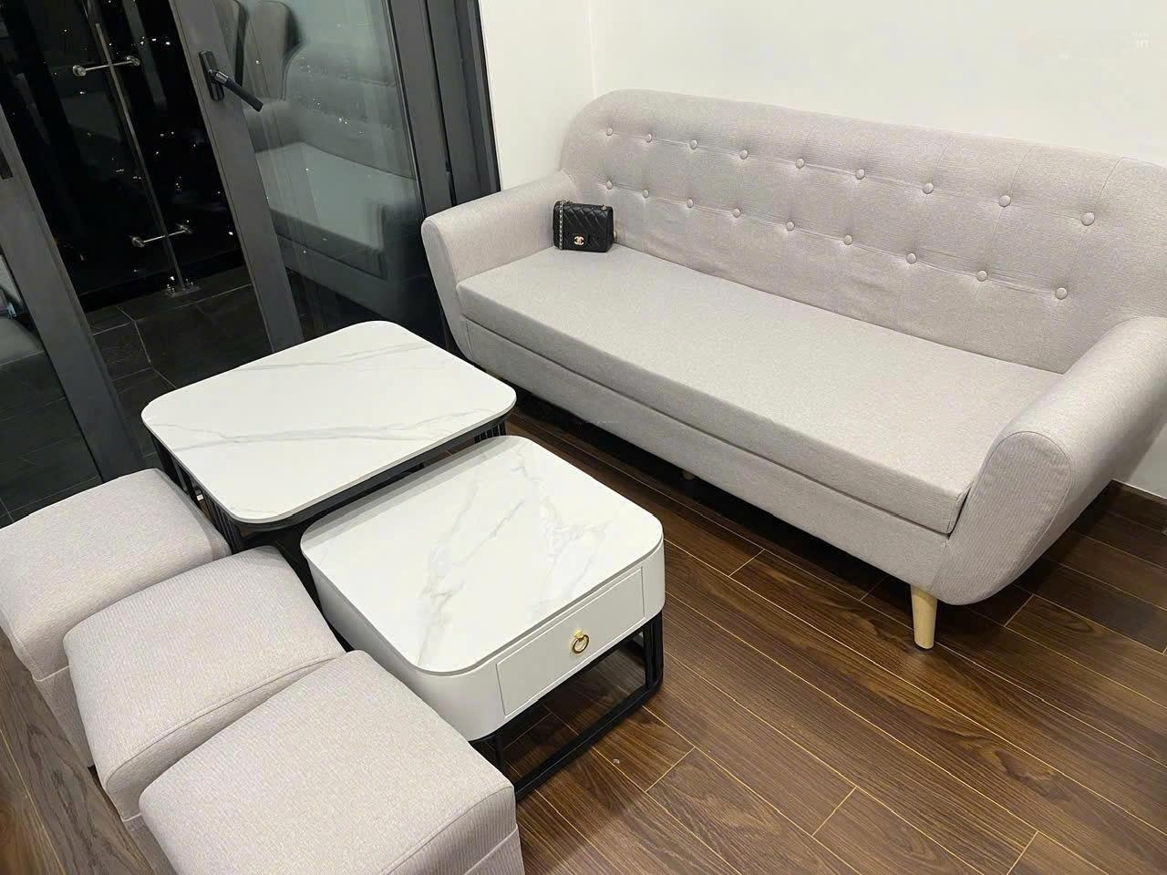 Phòng trọ 2 Phòng ngủ 54m2 tại Vinhomes Smart City - Phòng khách