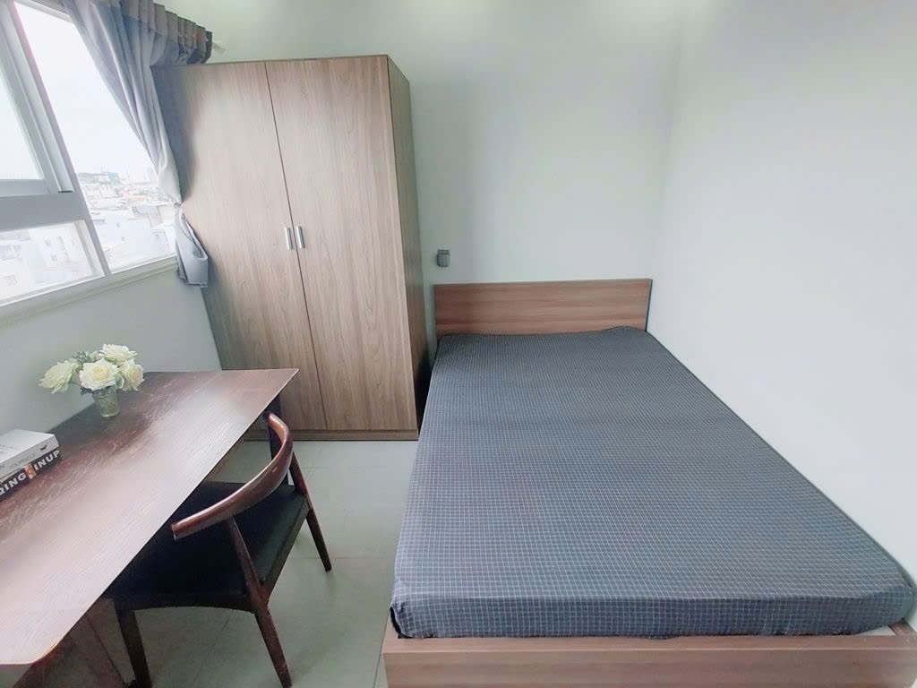 Phòng trọ PTC House 1 Lý Phục Man - Quận 7 - Phòng (*)