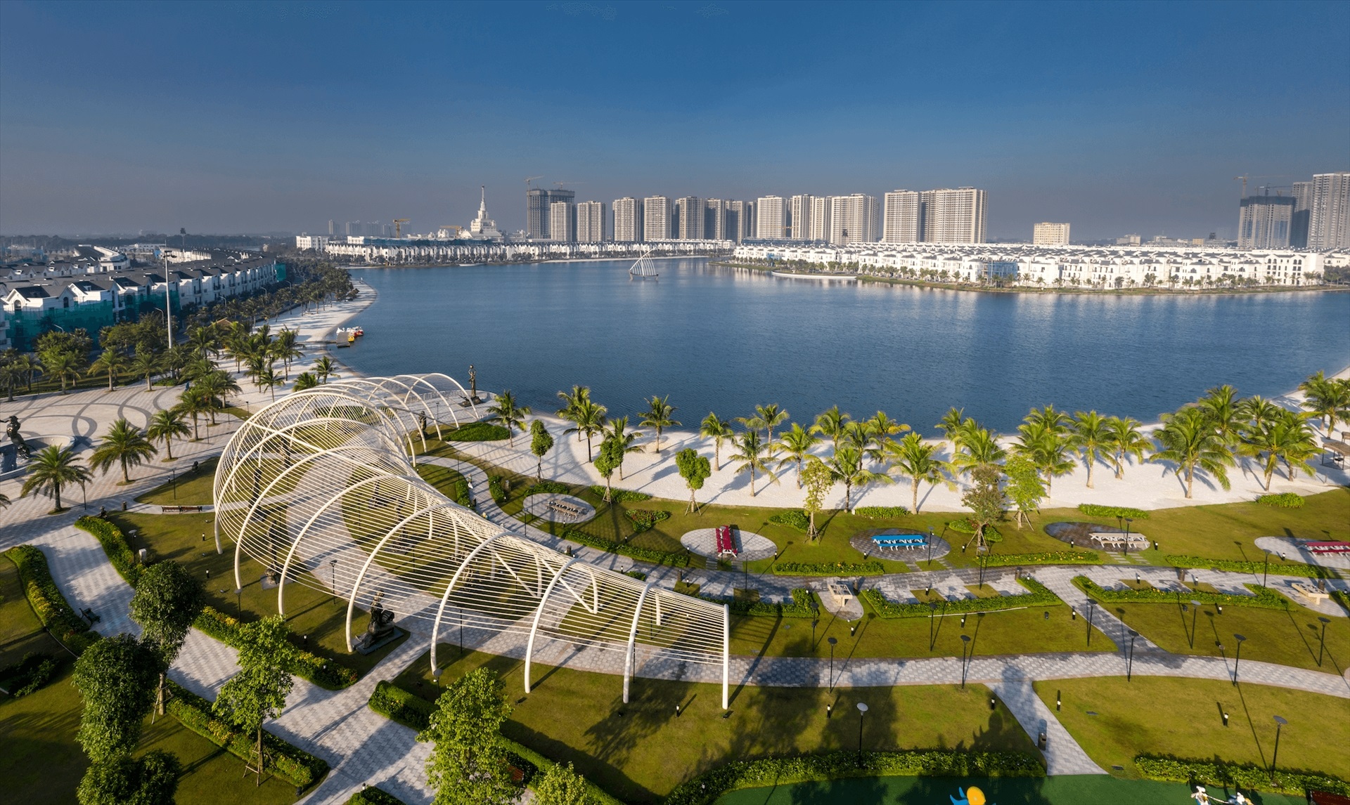 Phòng trọ Vinhomes Ocean Park 1 - Tiện ích lân cận tòa nhà