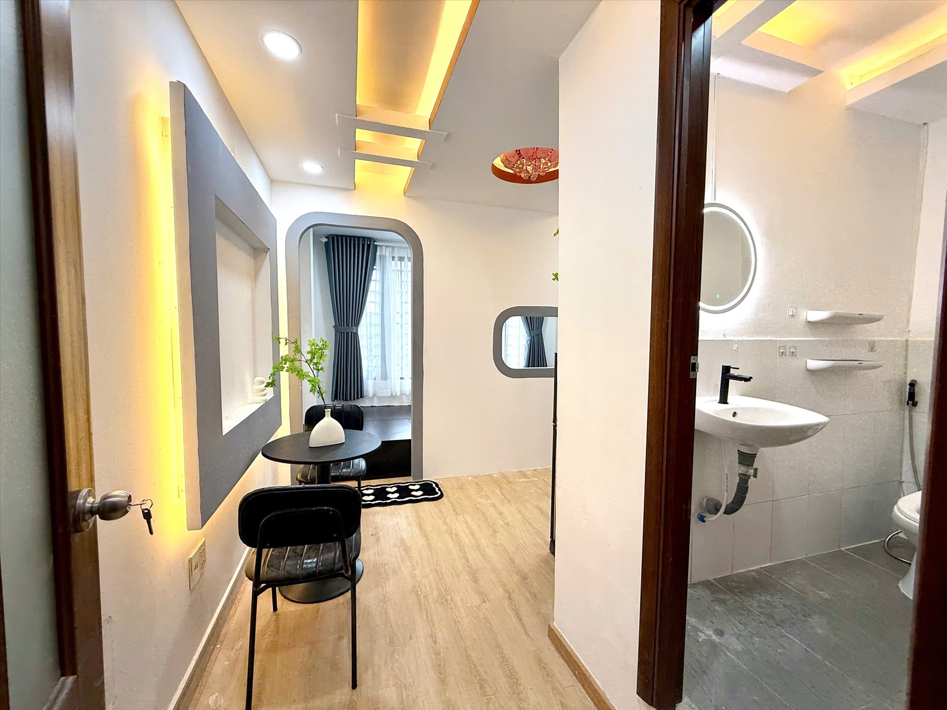 Phòng trọ Studio 35m2 tại Quân Home Lạc Long Quân - Tân Bình - Phòng bếp