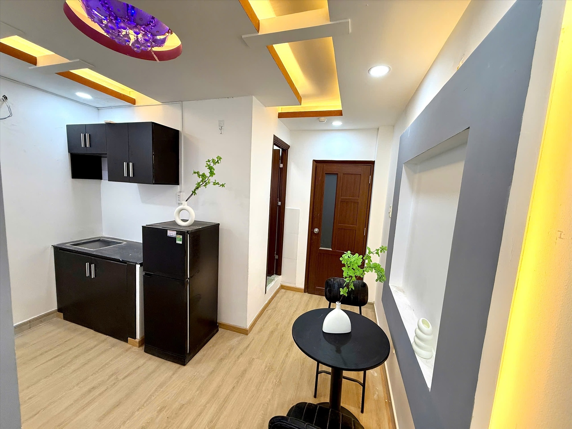 Phòng trọ Studio 35m2 tại Quân Home Lạc Long Quân - Tân Bình - Phòng bếp