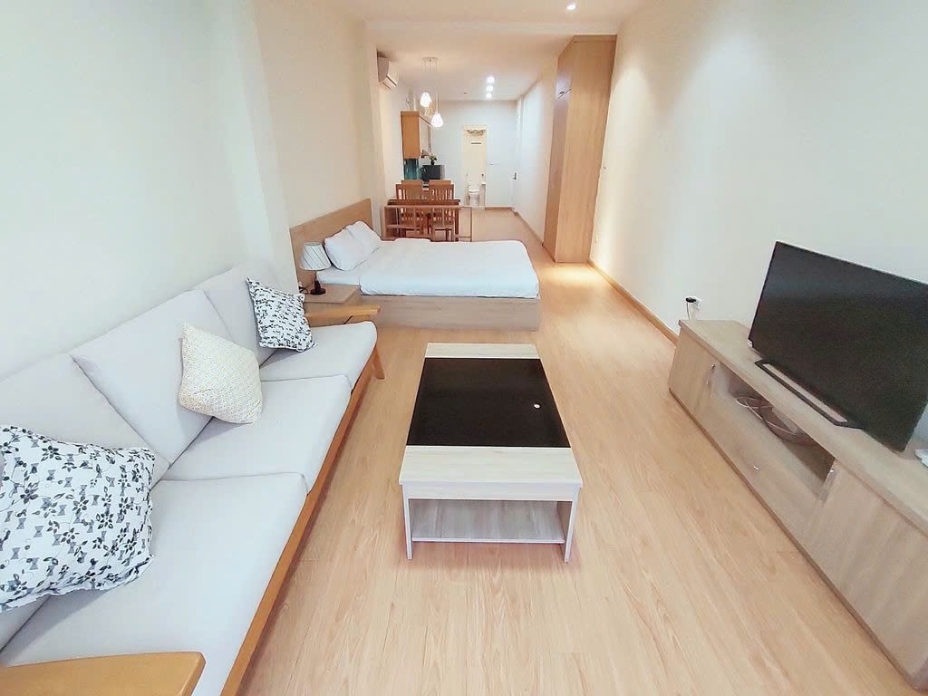 Phòng trọ Studio 45m2 tại PTC House Vệ Hồ - Tây Hồ  - Phòng khách