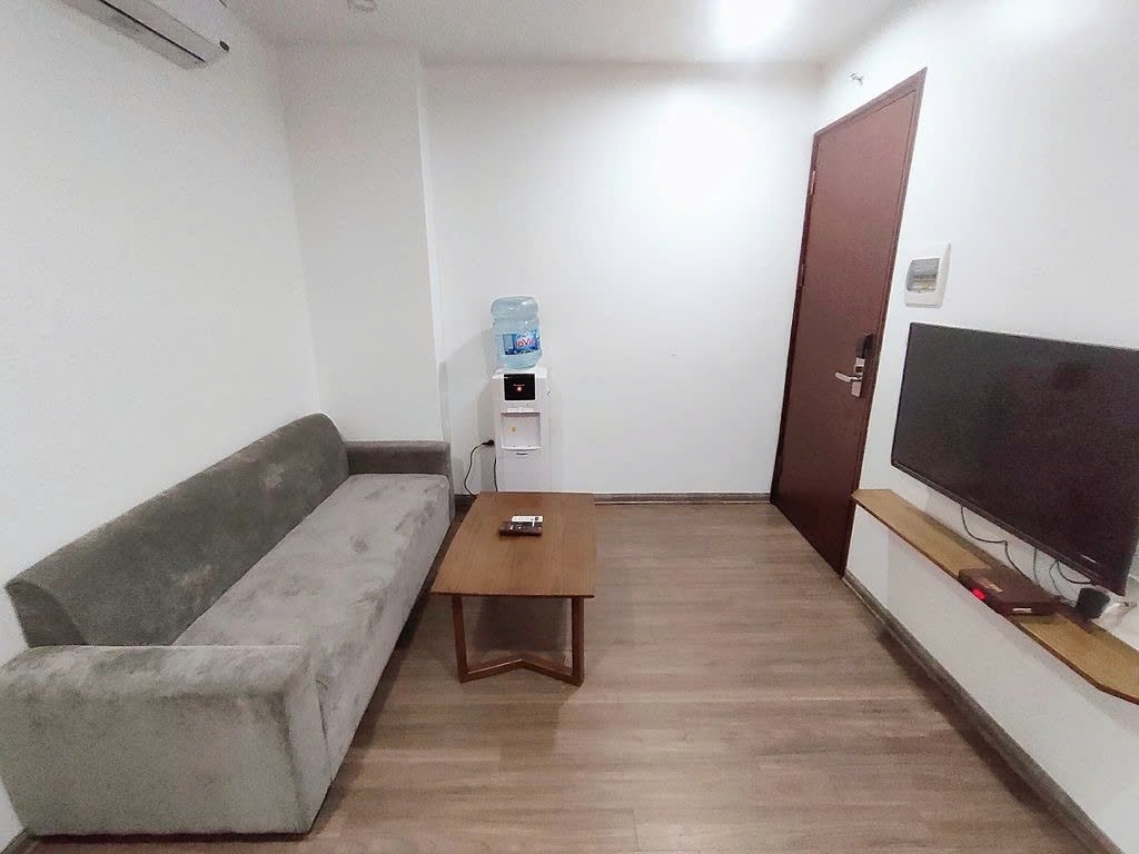 Phòng trọ 1 Phòng ngủ 50m2 tại PTC House Dịch Vọng Hậu - Cầu Giấy - Phòng khách