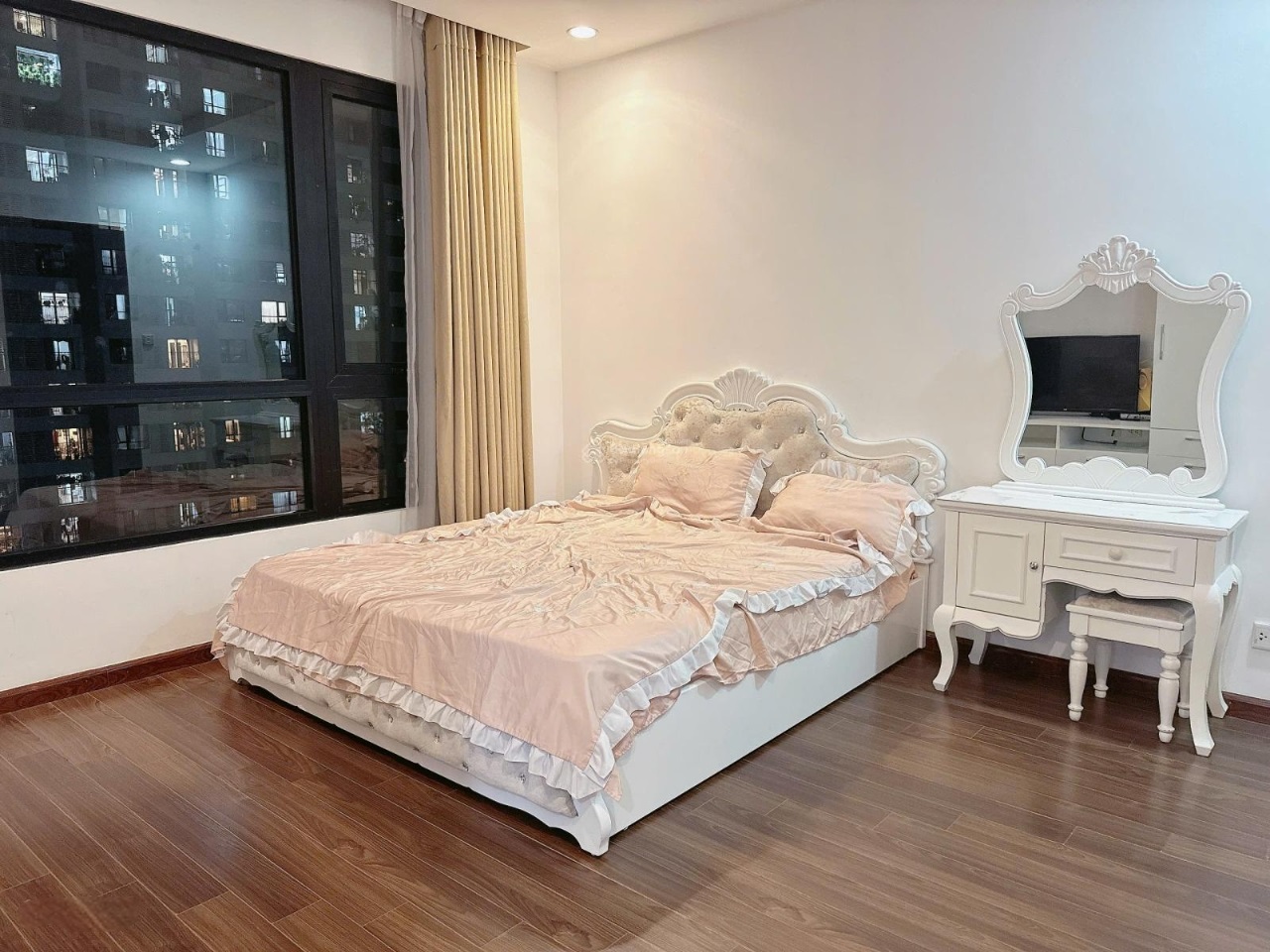 Phòng trọ 2 Phòng ngủ 83m2 tại Vinhomes Times City - Phòng ngủ