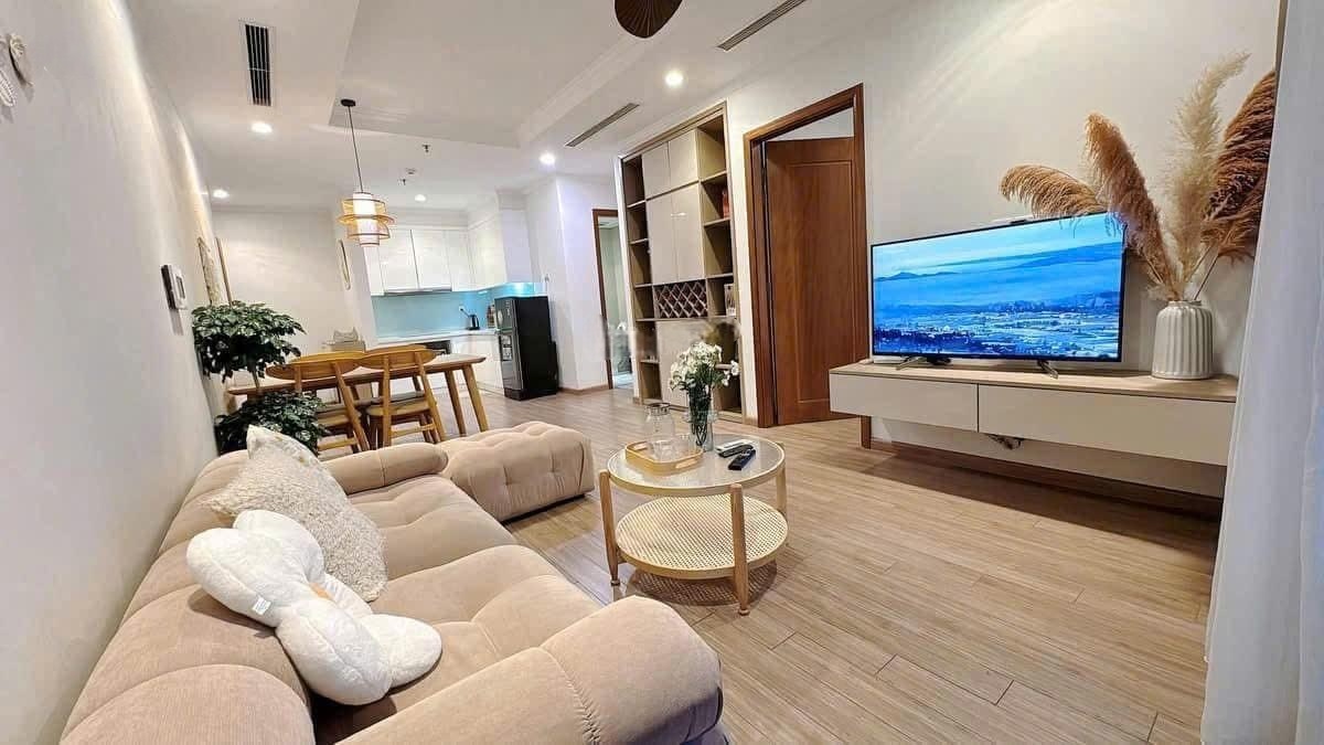 Phòng trọ 2 Phòng ngủ 82m2 tại Vinhomes Times City - Phòng khách