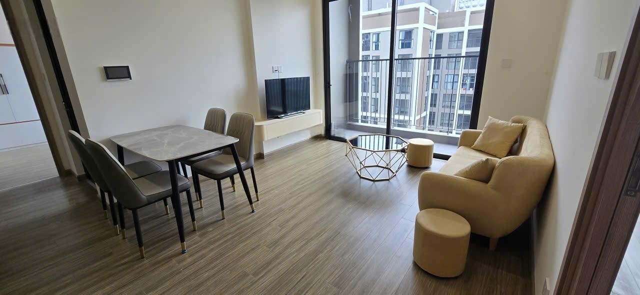 Phòng trọ 2 Phòng ngủ 65m2 tại Vinhomes Smart City - Phòng khách