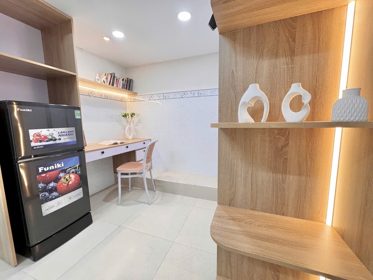 Phòng trọ AH Home Hồ Văn Huê - Phú Nhuận - Phòng (*)