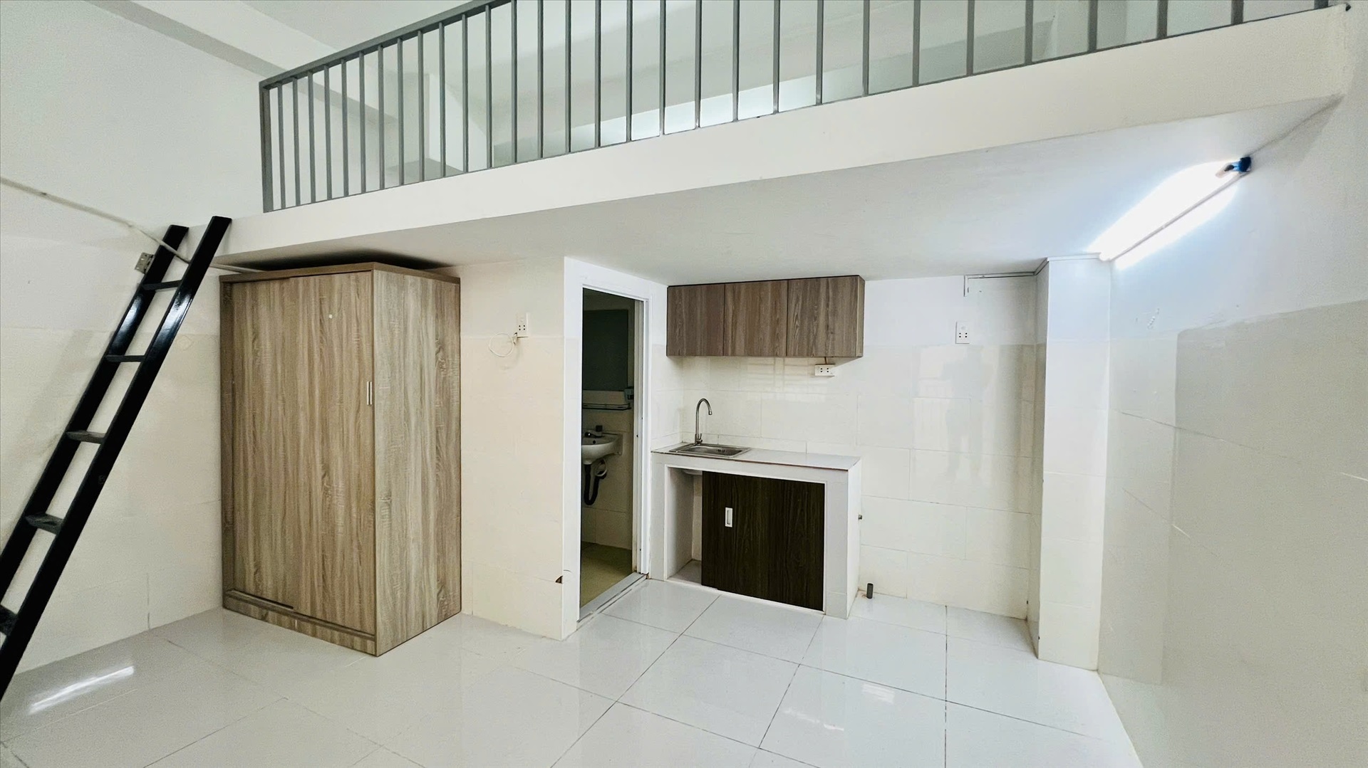 Phòng trọ Duplex 25m2 tại ACHome Phan Huy Ích - Gò Vấp - Phòng khách